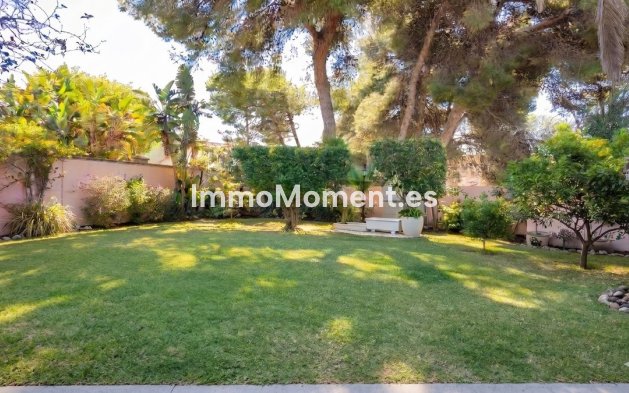 Revente - Villa - Estepona  - Estepona Centro