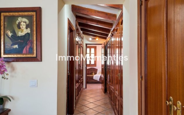 Revente - Villa - Estepona  - Estepona Centro