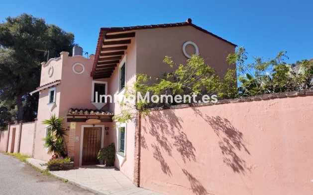 Revente - Villa - Estepona  - Estepona Centro