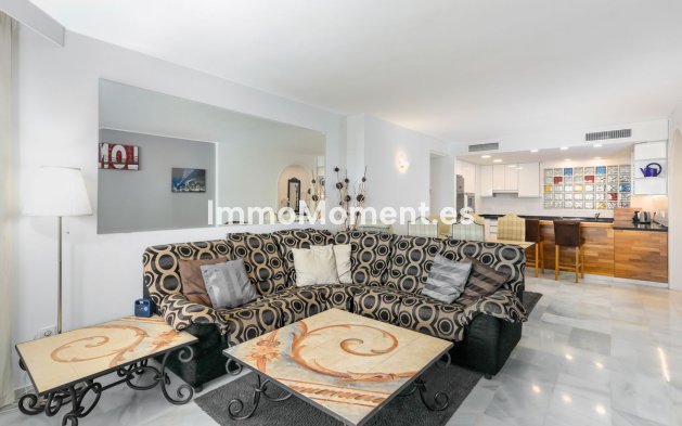Resale - Apartment - Benalmadena - Benalmadena Costa