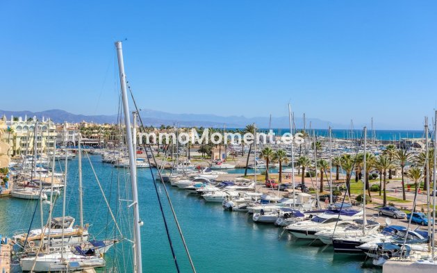 Resale - Apartment - Benalmadena - Benalmadena Costa