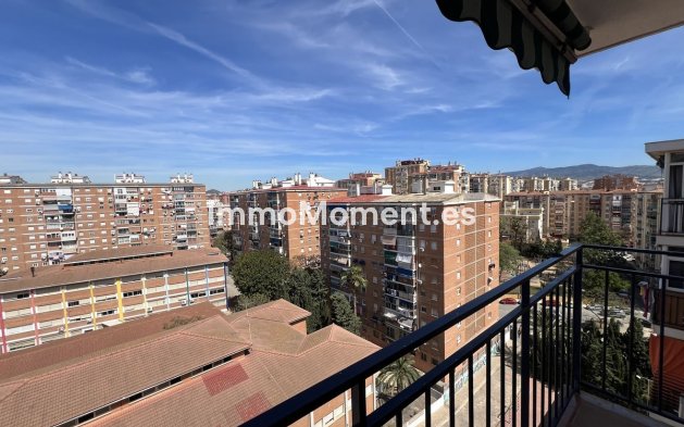 Wiederverkauf - Wohnung - Málaga