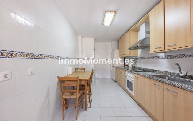 Wiederverkauf - Wohnung - Marbella - San Pedro de Alcántara