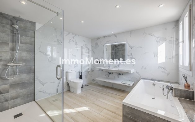 Revente - Villa - Manilva - La Duquesa