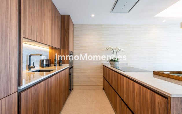 Wiederverkauf - Wohnung - Marbella - Puerto Banús