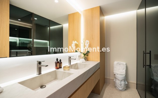 Wiederverkauf - Wohnung - Marbella - Puerto Banús