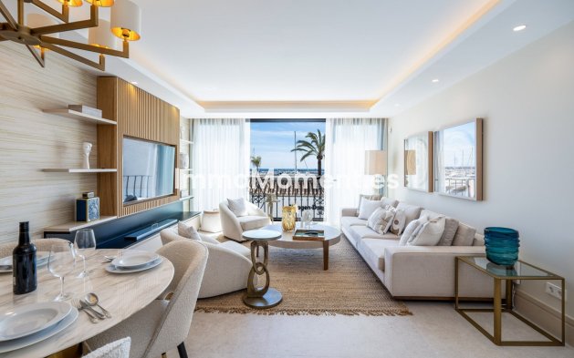 Wiederverkauf - Wohnung - Marbella - Puerto Banús