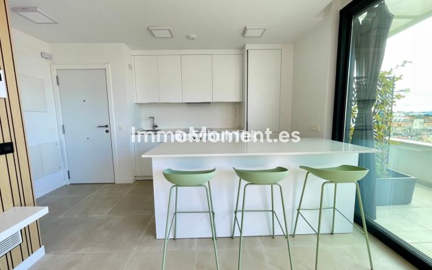 Resale - Apartment - Fuengirola - Fuengirola Centro