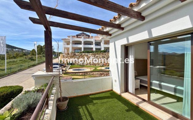 Resale - Apartment - Casares - Casares Playa