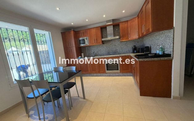 Bestaande woning - Geschakelde woning - Benahavís - Benahavís Centro