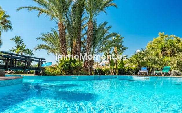 Bestaande woning - Appartement - Estepona  - Estepona Centro