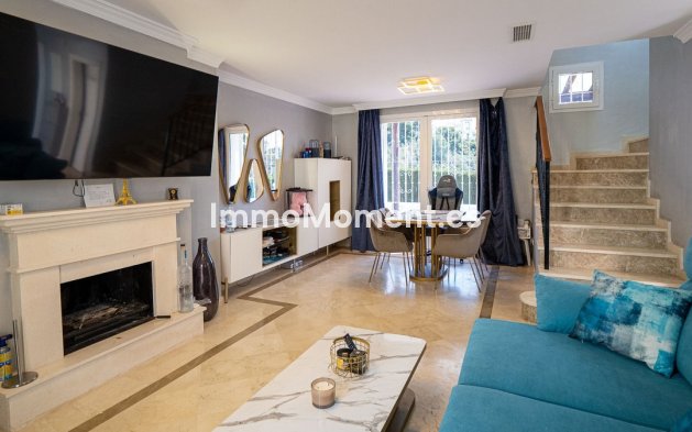 Bestaande woning - Geschakelde woning - Marbella - Nueva Andalucía