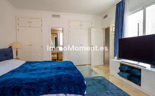 Bestaande woning - Geschakelde woning - Marbella - Nueva Andalucía