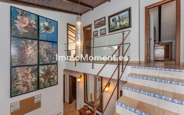 Bestaande woning - Villa - Binnenland  - Alhaurín el Grande Centro