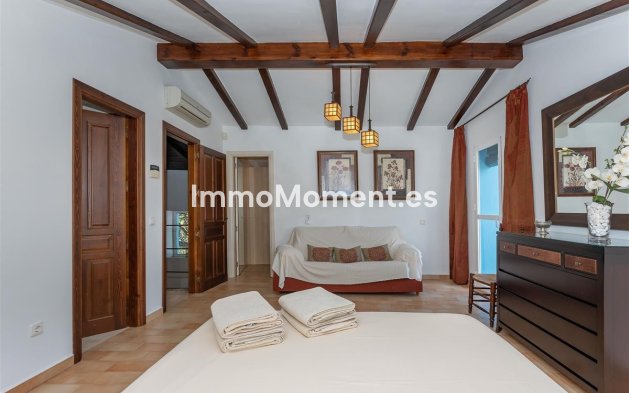 Bestaande woning - Villa - Binnenland  - Alhaurín el Grande Centro