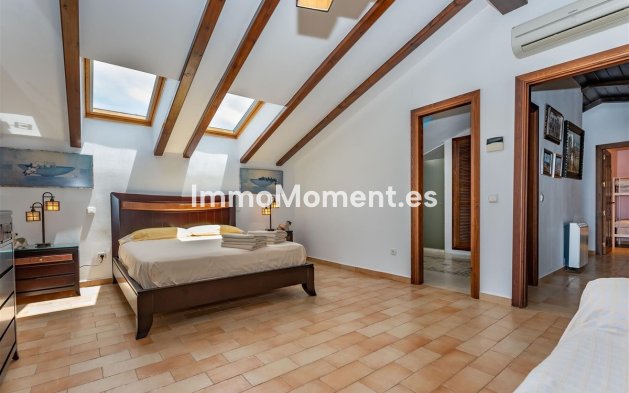 Bestaande woning - Villa - Binnenland  - Alhaurín el Grande Centro