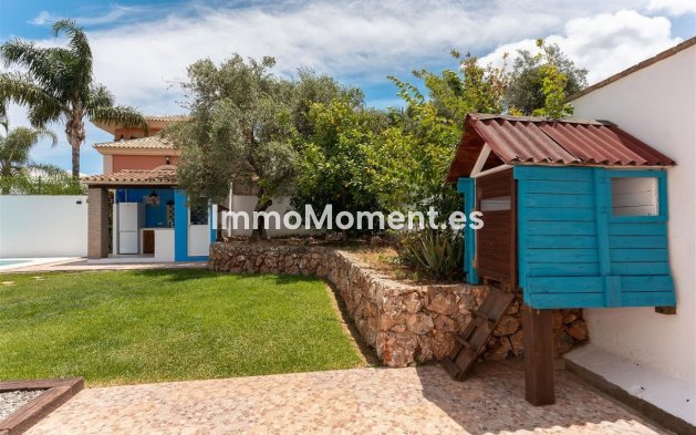 Bestaande woning - Villa - Binnenland  - Alhaurín el Grande Centro