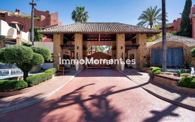Bestaande woning - Appartement - Estepona  - Estepona Centro