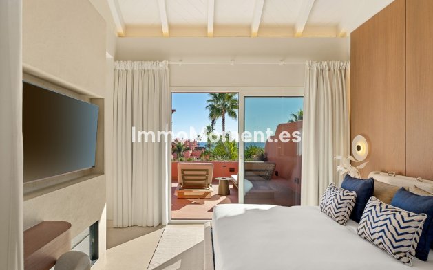 Resale - Apartment - Estepona - Estepona Centro