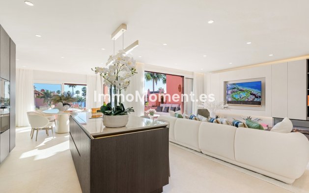 Resale - Apartment - Estepona - Estepona Centro