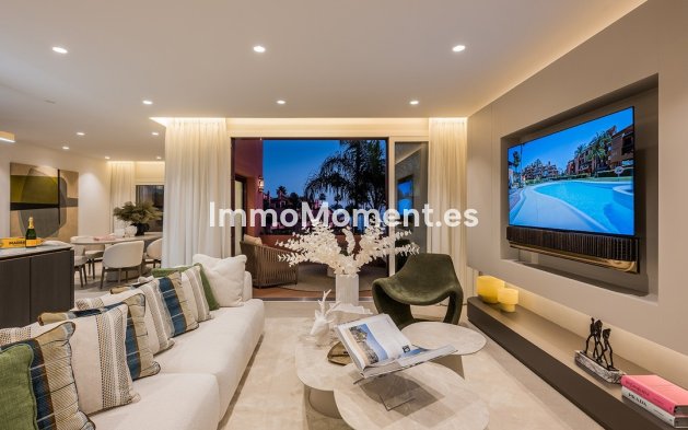 Resale - Apartment - Estepona - Estepona Centro