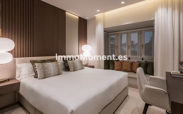 Resale - Apartment - Estepona - Estepona Centro