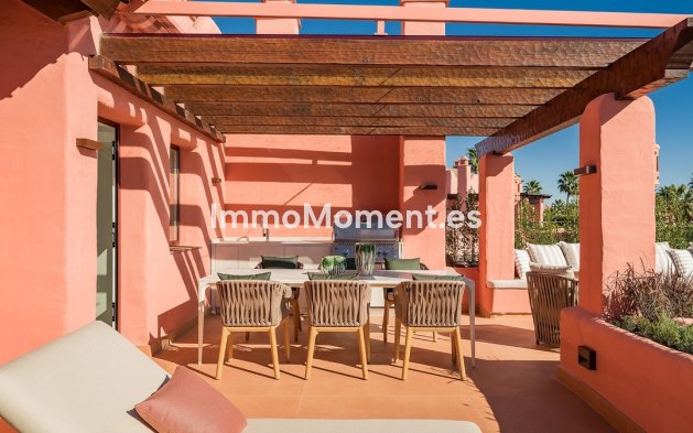 Resale - Apartment - Estepona - Estepona Centro