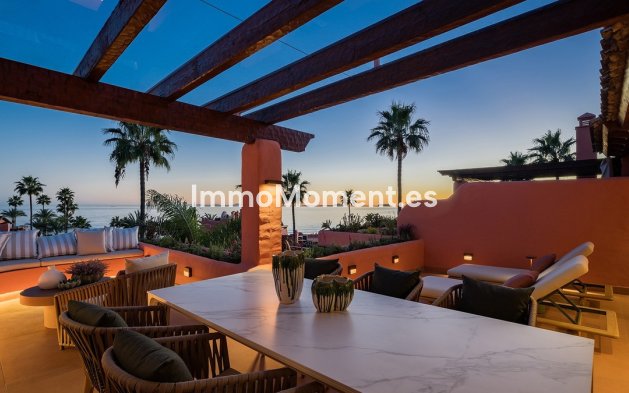 Resale - Apartment - Estepona - Estepona Centro