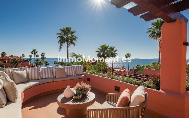 Resale - Apartment - Estepona - Estepona Centro