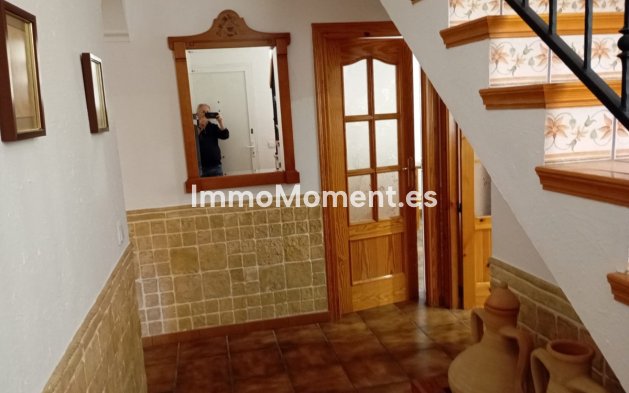 Resale - Villa - Yecla - Yecla Centro