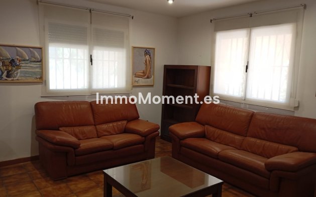 Resale - Villa - Yecla - Yecla Centro