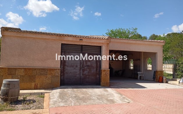 Resale - Villa - Yecla - Yecla Centro