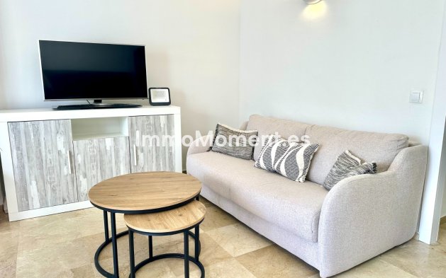 Long Term Rentals - Apartment - Estepona - Estepona Centro