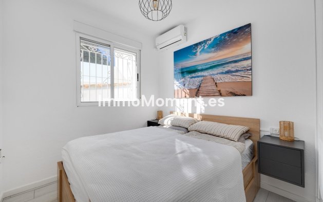 Revente - Villa - Orihuela - Orihuela Costa