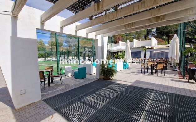 Bestaande woning - Appartement - Estepona  - Estepona Centro