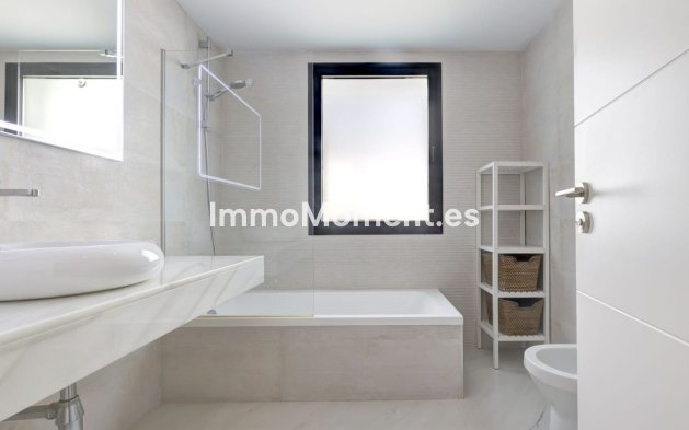 Bestaande woning - Appartement - Estepona  - Estepona Centro