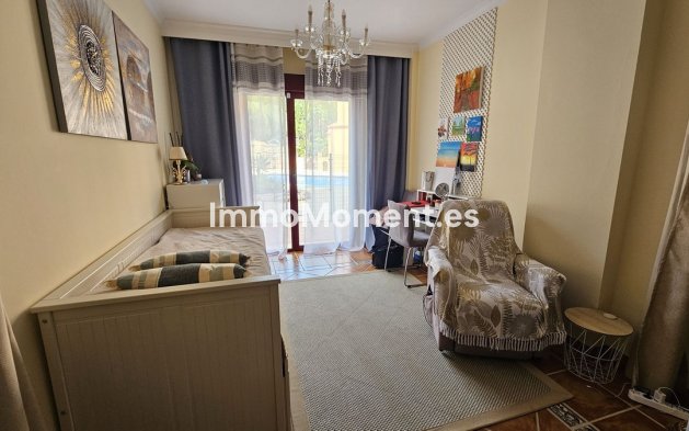 Bestaande woning - Appartement - Estepona  - Estepona Centro