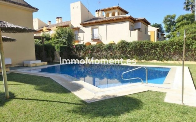 Bestaande woning - Geschakelde woning - Marbella - San Pedro de Alcántara