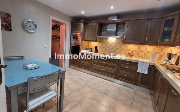 Revente - Appartement - Marbella - Nueva Andalucía