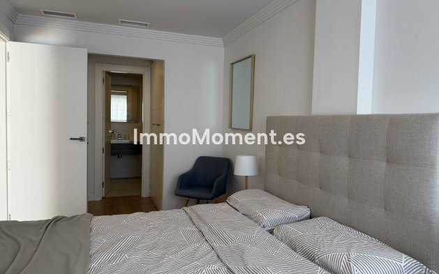 Revente - Appartement - Marbella - Nueva Andalucía