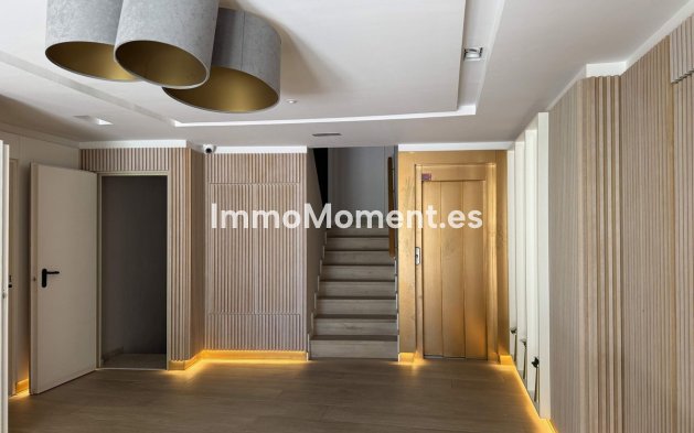 Revente - Appartement - Marbella - Nueva Andalucía