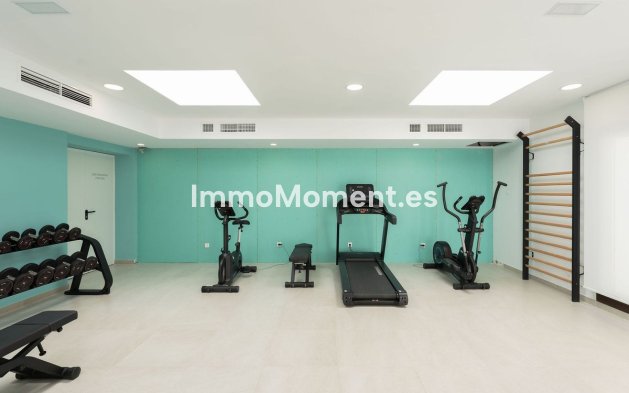 Revente - Appartement - Estepona  - Estepona Centro