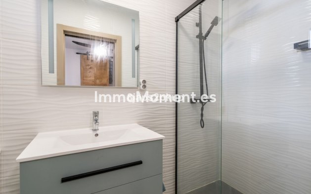 Revente - Maison mitoyenne - Estepona  - Estepona Centro