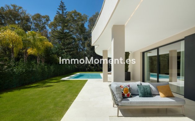 Wiederverkauf - Villa - Marbella - Nueva Andalucía