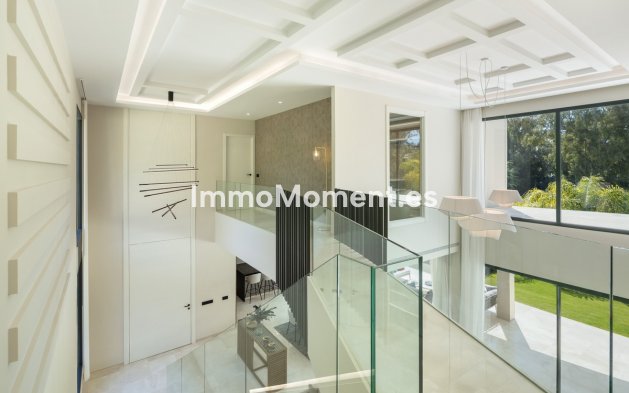 Wiederverkauf - Villa - Marbella - Nueva Andalucía