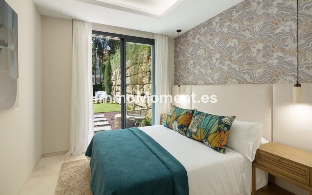 Wiederverkauf - Villa - Marbella - Nueva Andalucía