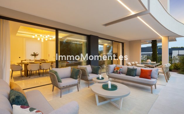 Wiederverkauf - Villa - Marbella - Nueva Andalucía