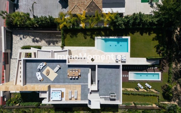 Wiederverkauf - Villa - Marbella - Nueva Andalucía