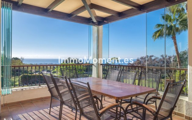 Revente - Villa - Marbella - Altos de los Monteros