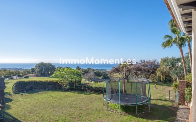 Revente - Villa - Marbella - Altos de los Monteros